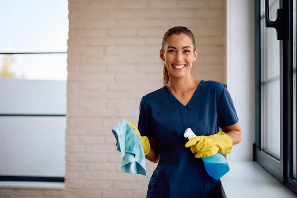 Why do green cleaning products matter during the holiday season